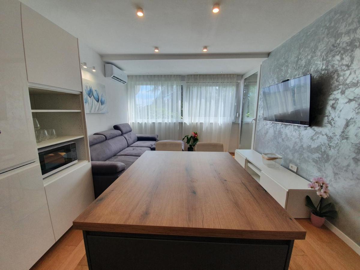 Apartman Leona 4*, Kantrida Rijeka Zewnętrze zdjęcie