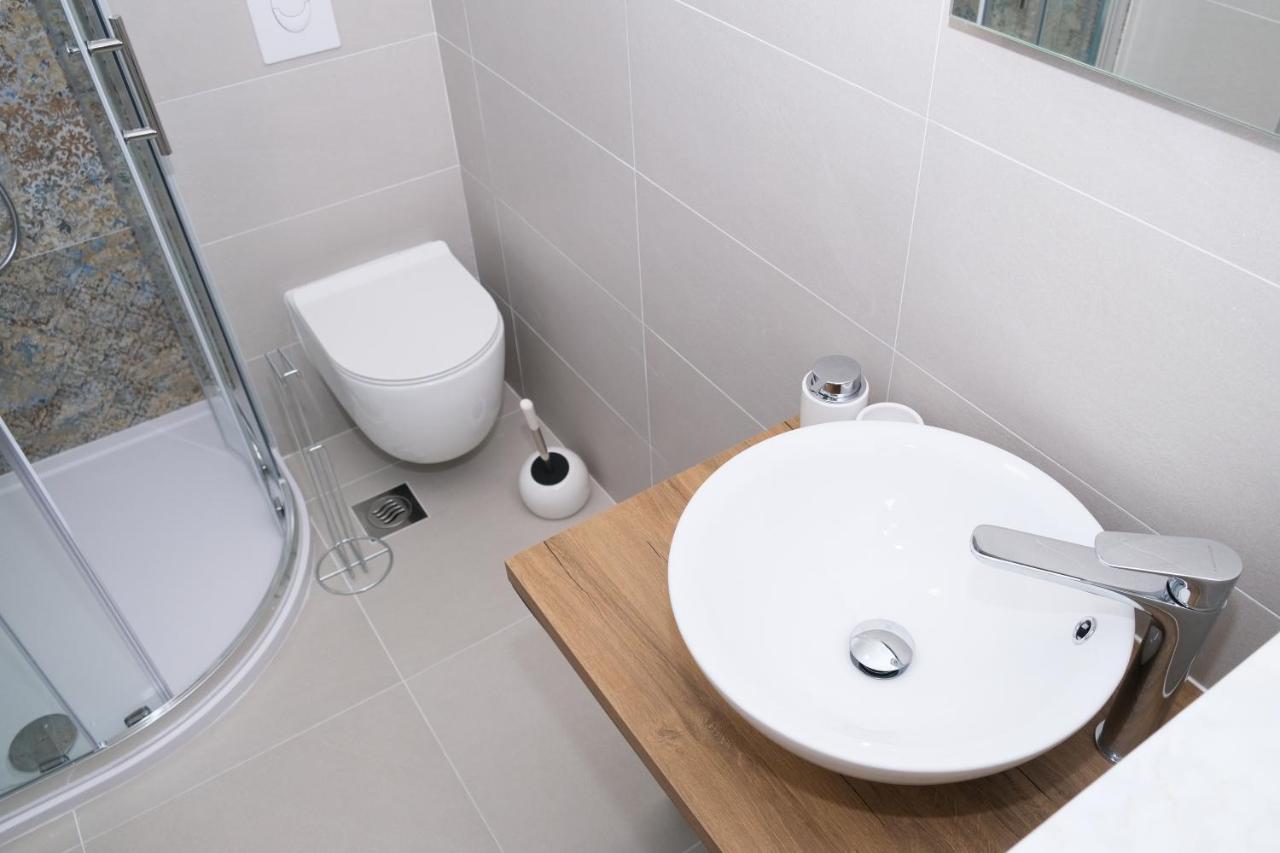 Apartman Leona 4*, Kantrida Rijeka Zewnętrze zdjęcie