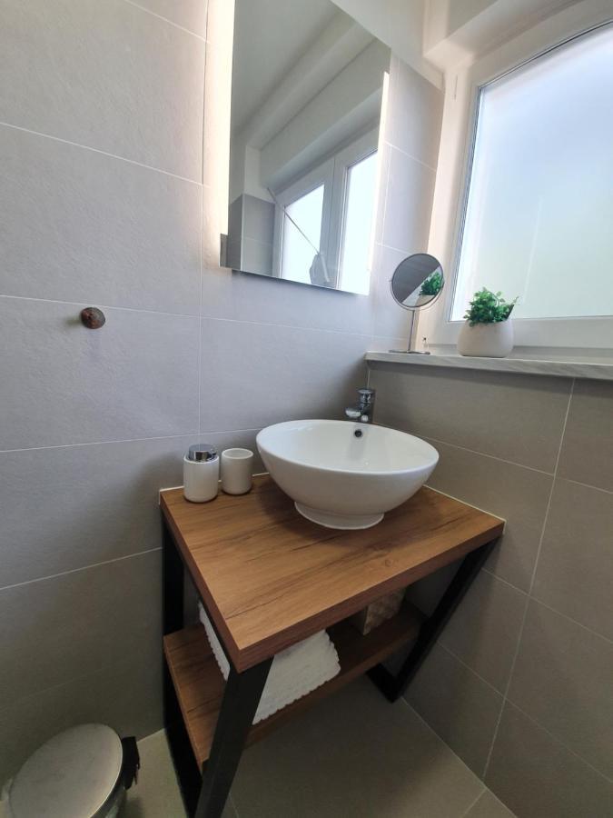 Apartman Leona 4*, Kantrida Rijeka Zewnętrze zdjęcie